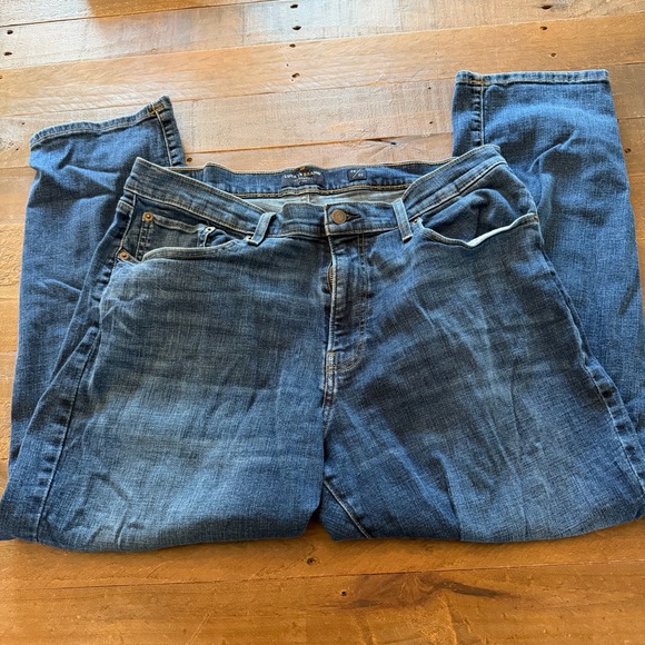 Men's Lucky Brand 410 Athletic Slim Fit Jeans 38x30 - Picture 1 of 6